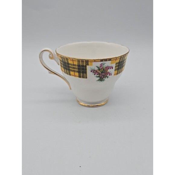 Royal Standard Bonnie Scotland Clan Macleod Tea Cup Bone Chine England - Picture 3 of 10